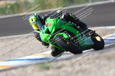 media/Sep-20-2025-TrackDaz (Sat) [[27f0cde673]]/A Group/2pm (Turn 9)/